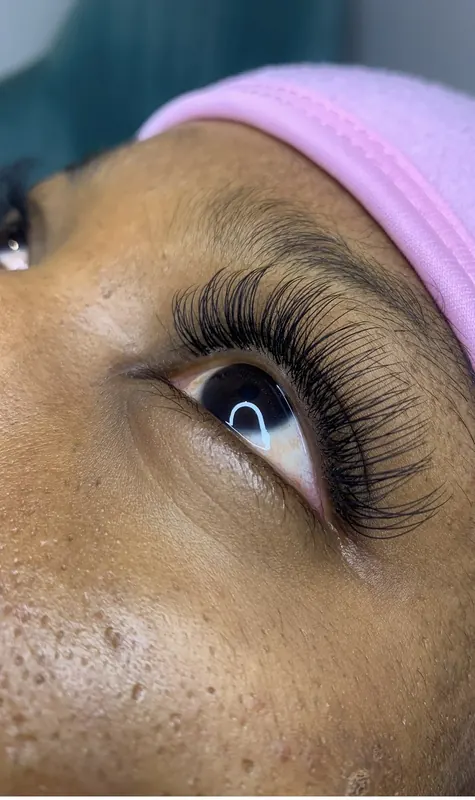 East Legon — Lashes